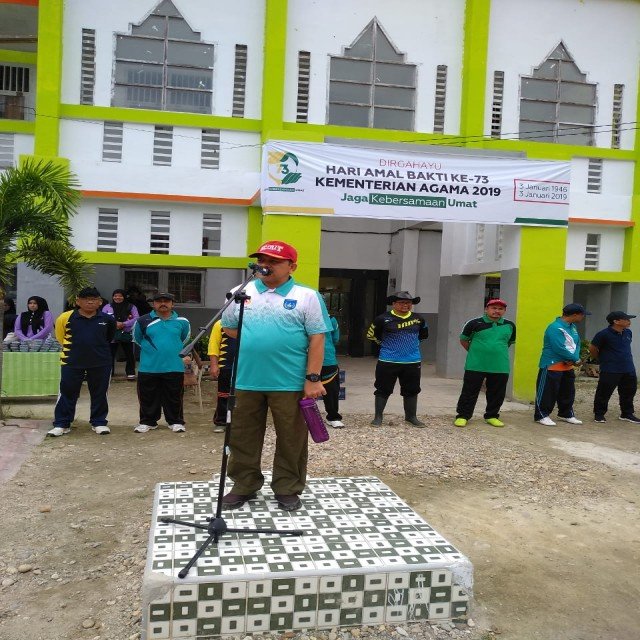 SAMBUT HAB KE 73, KEMENAG DAN PEMKOT LANGSA TANAMI 500 BATANG POHON